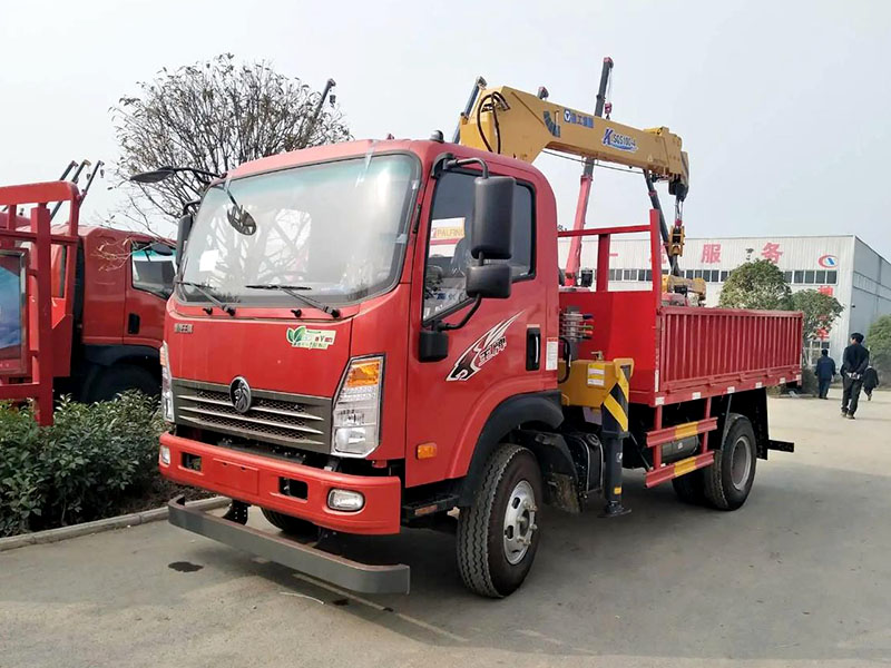 藍牌隨車吊